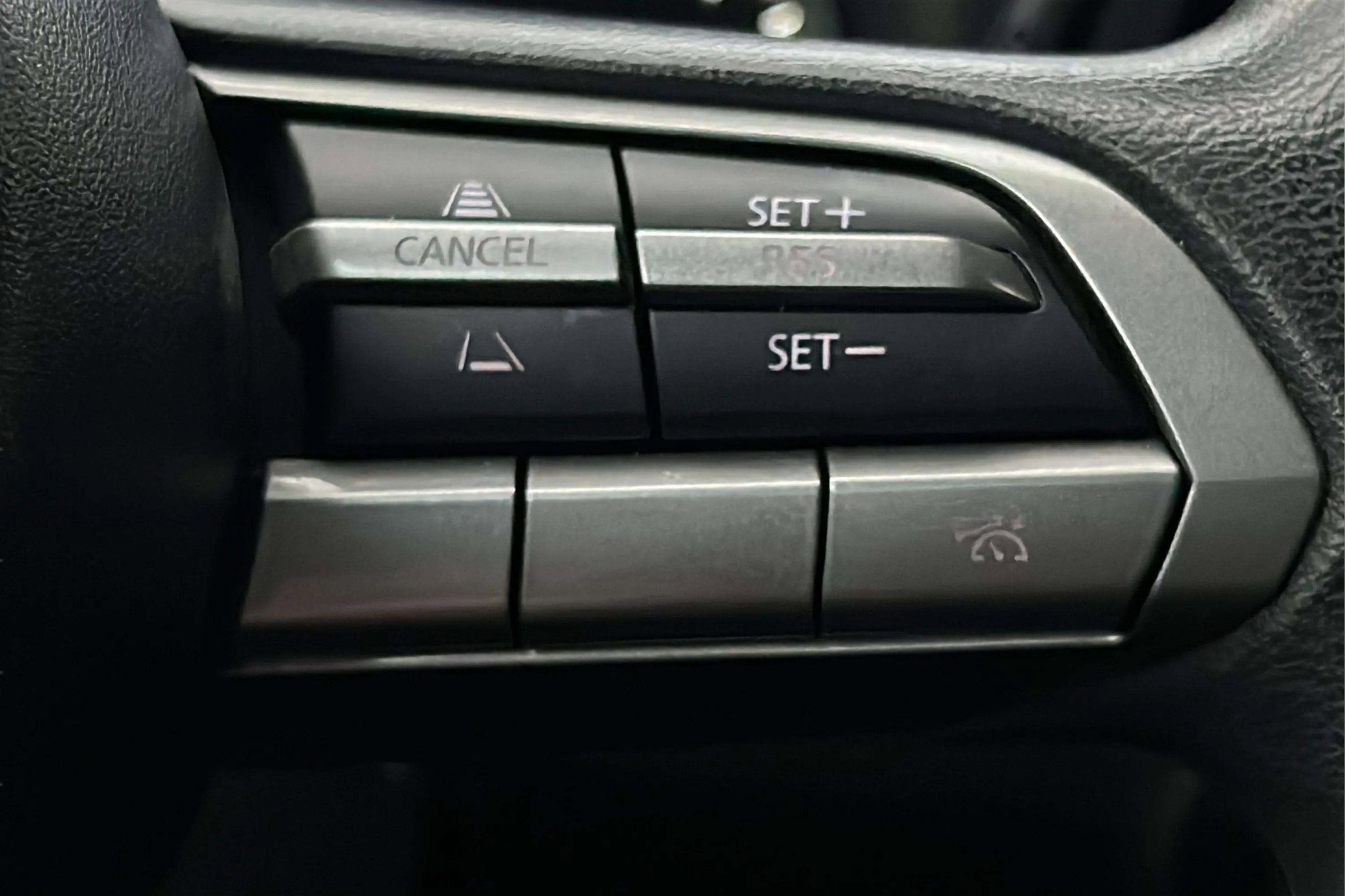 Used 2021 MAZDA MAZDA3 s image 29