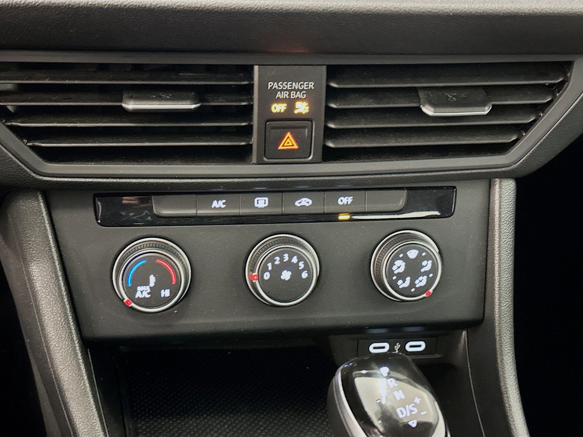 Used 2024 Volkswagen Jetta S image 23