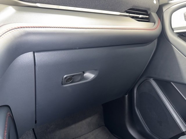 New 2026 Ford Explorer ST-Line w/ ST-Line Street Pack image 29