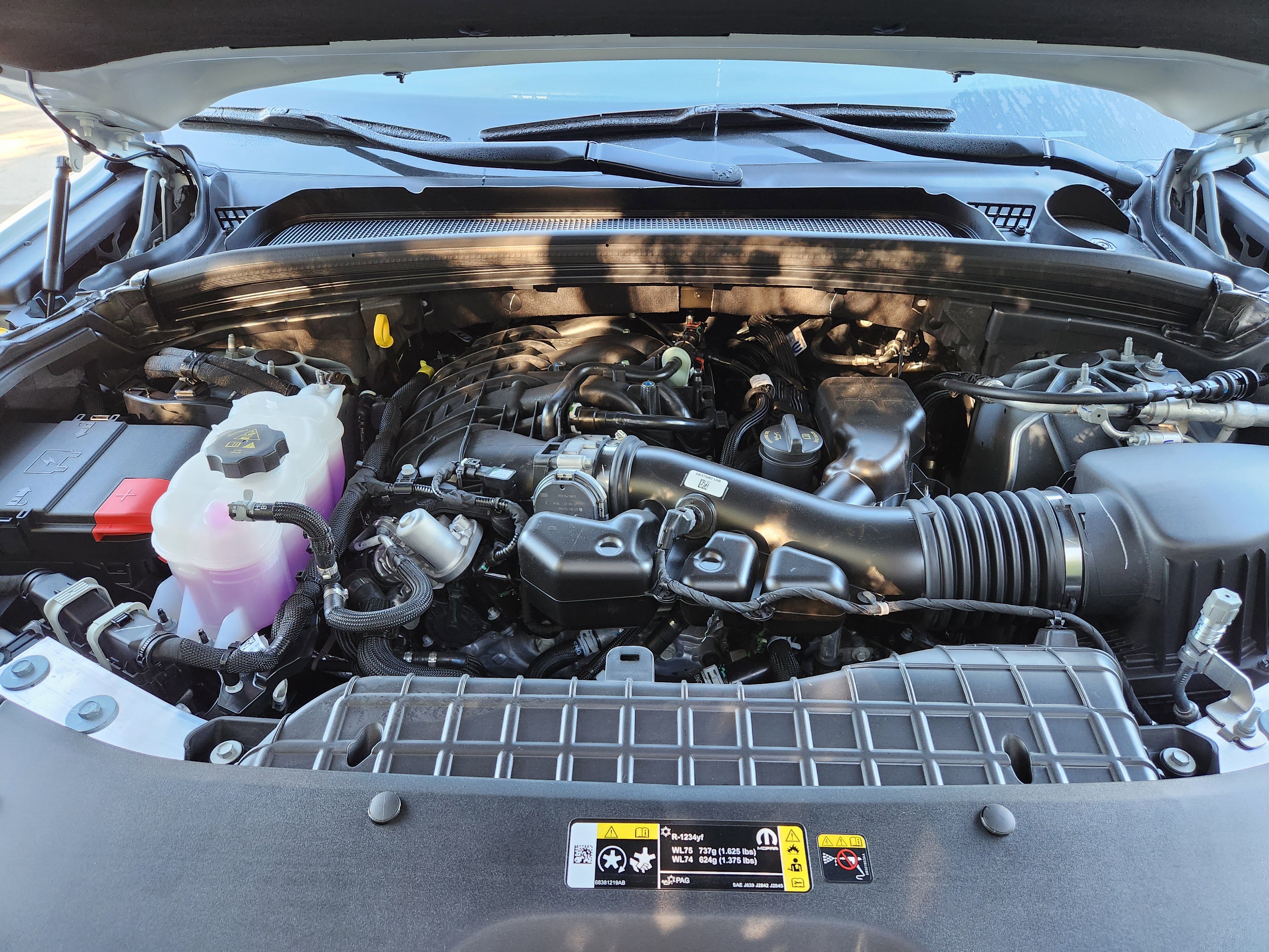 New 2025 Jeep Grand Cherokee L Altitude image 10