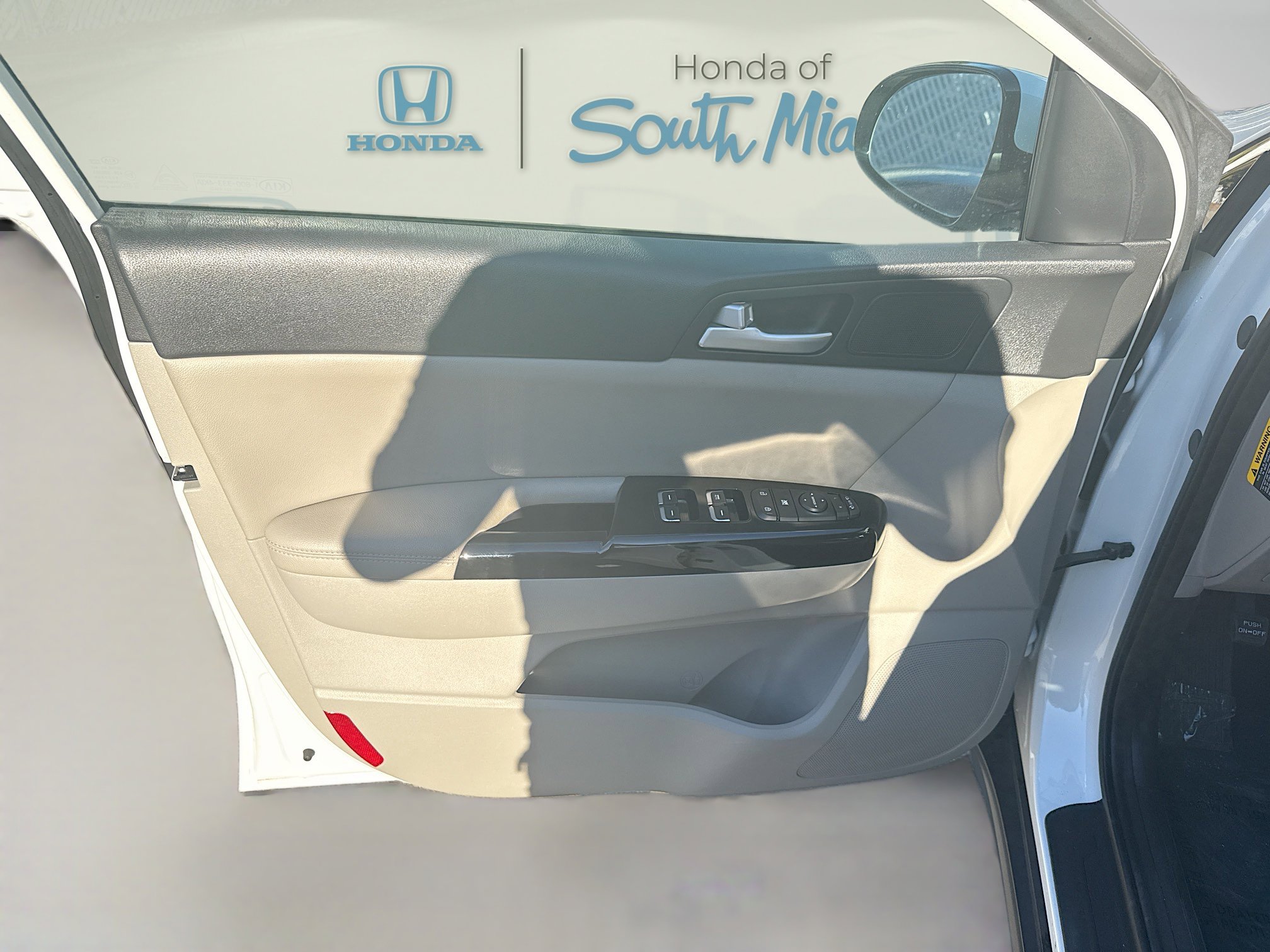 Used 2021 Kia Sportage EX image 19