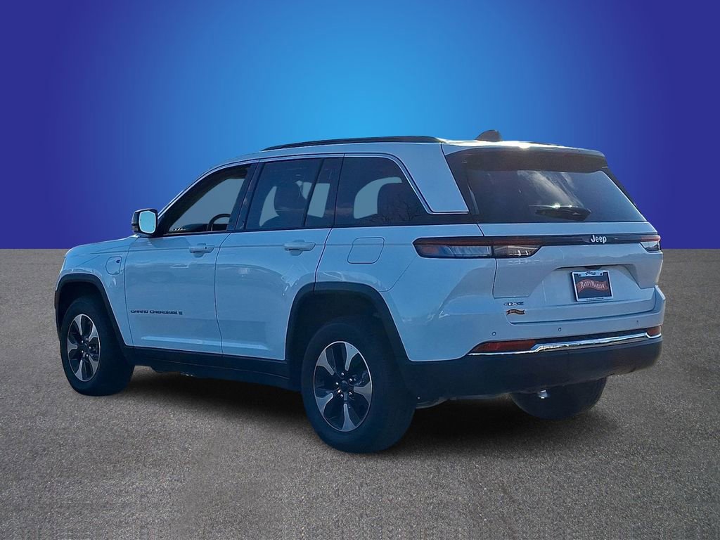 Used 2024 Jeep Grand Cherokee Limited 4xe image 4
