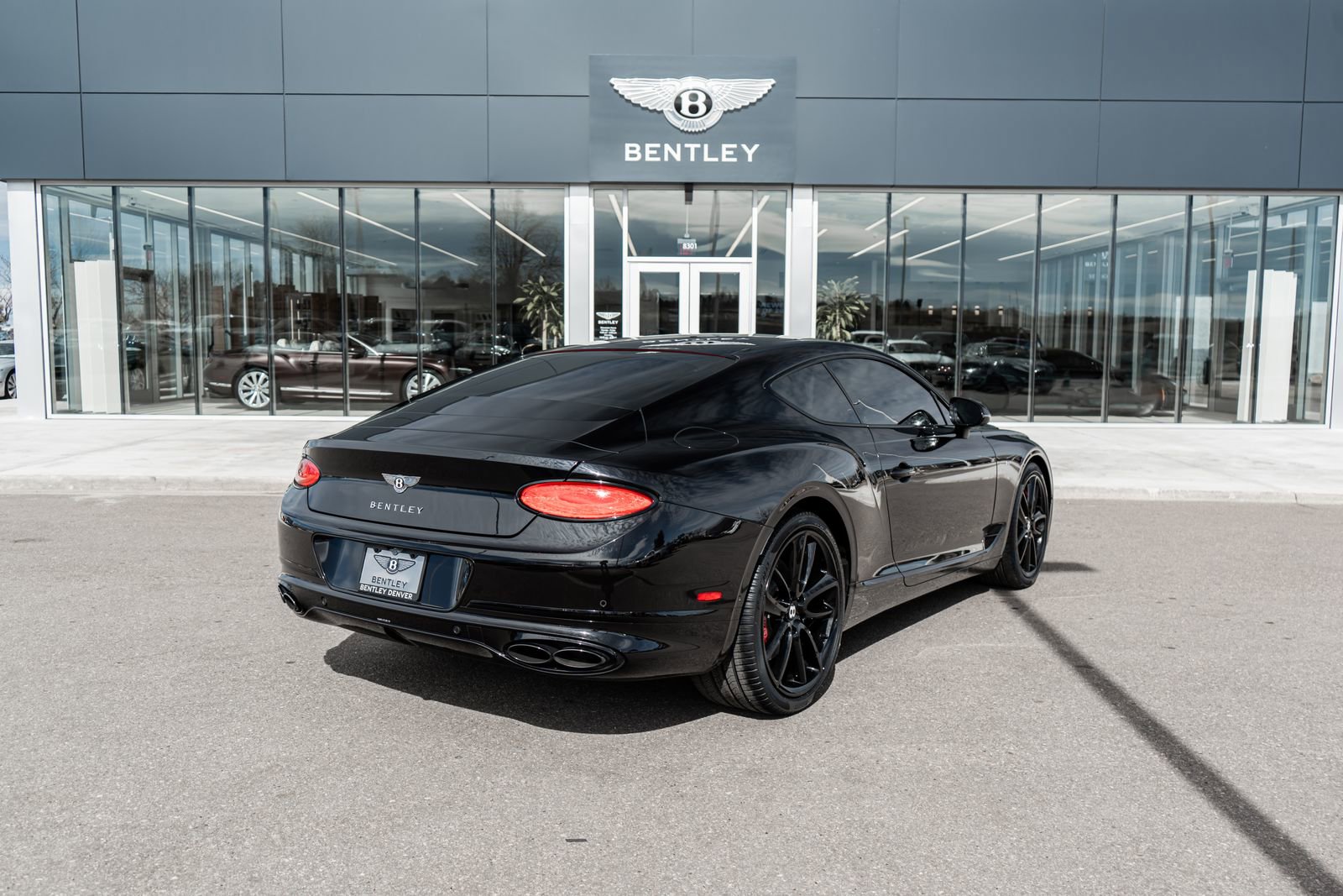 Used 2022 Bentley Continental GT image 3