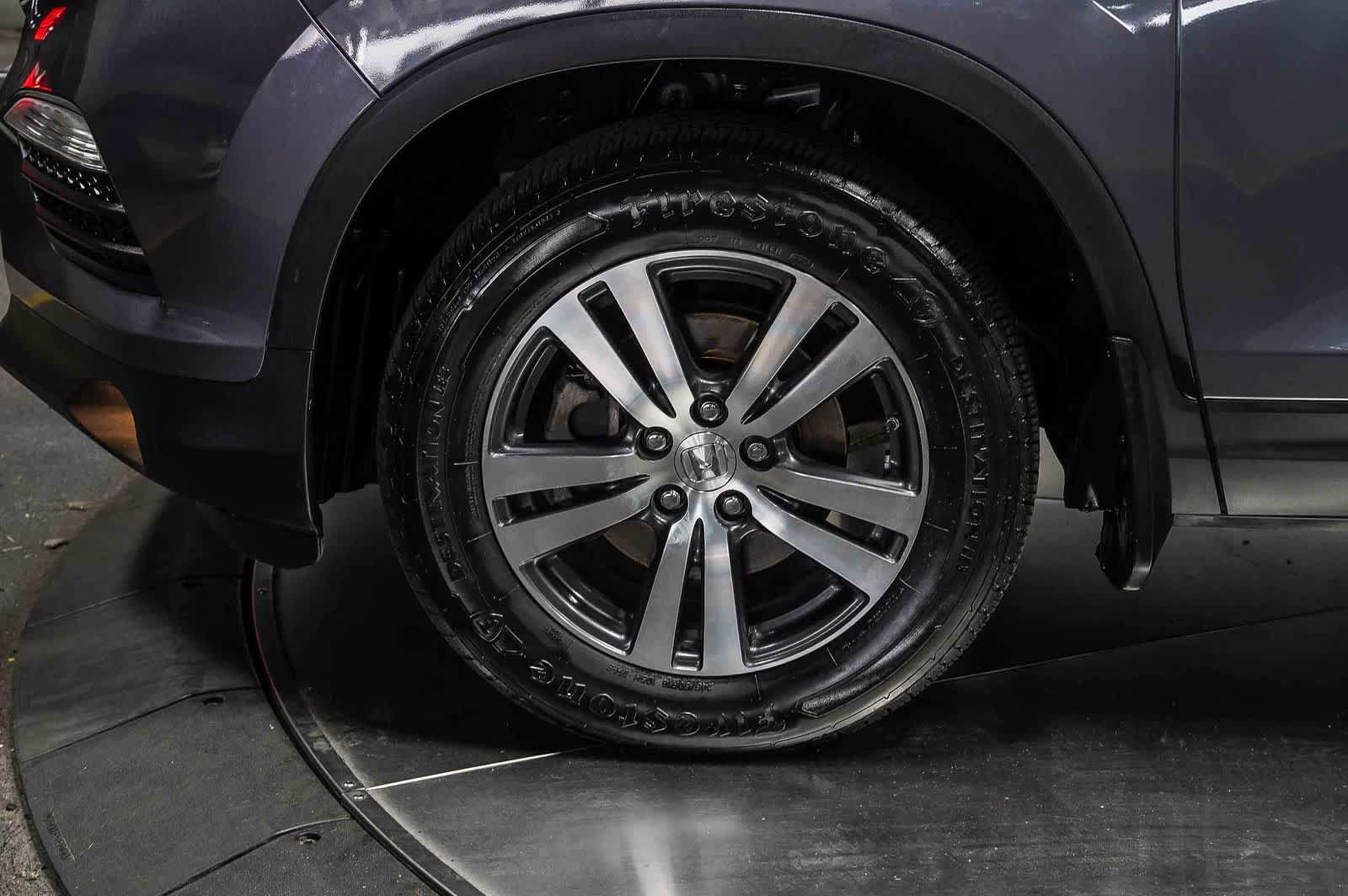 Used 2017 Honda Pilot EX-L image 9