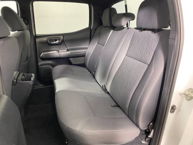 Used 2019 Toyota Tacoma TRD Sport AWD/4WD image 11