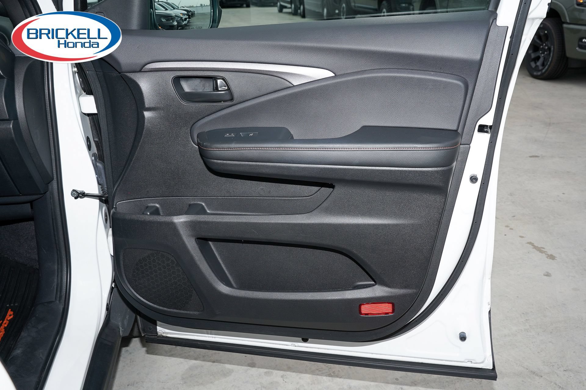 Used 2023 Honda Passport TrailSport image 14