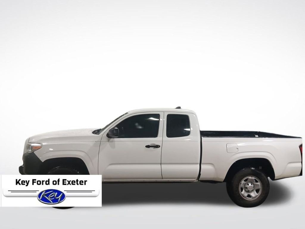 Used 2018 Toyota Tacoma SR image 7