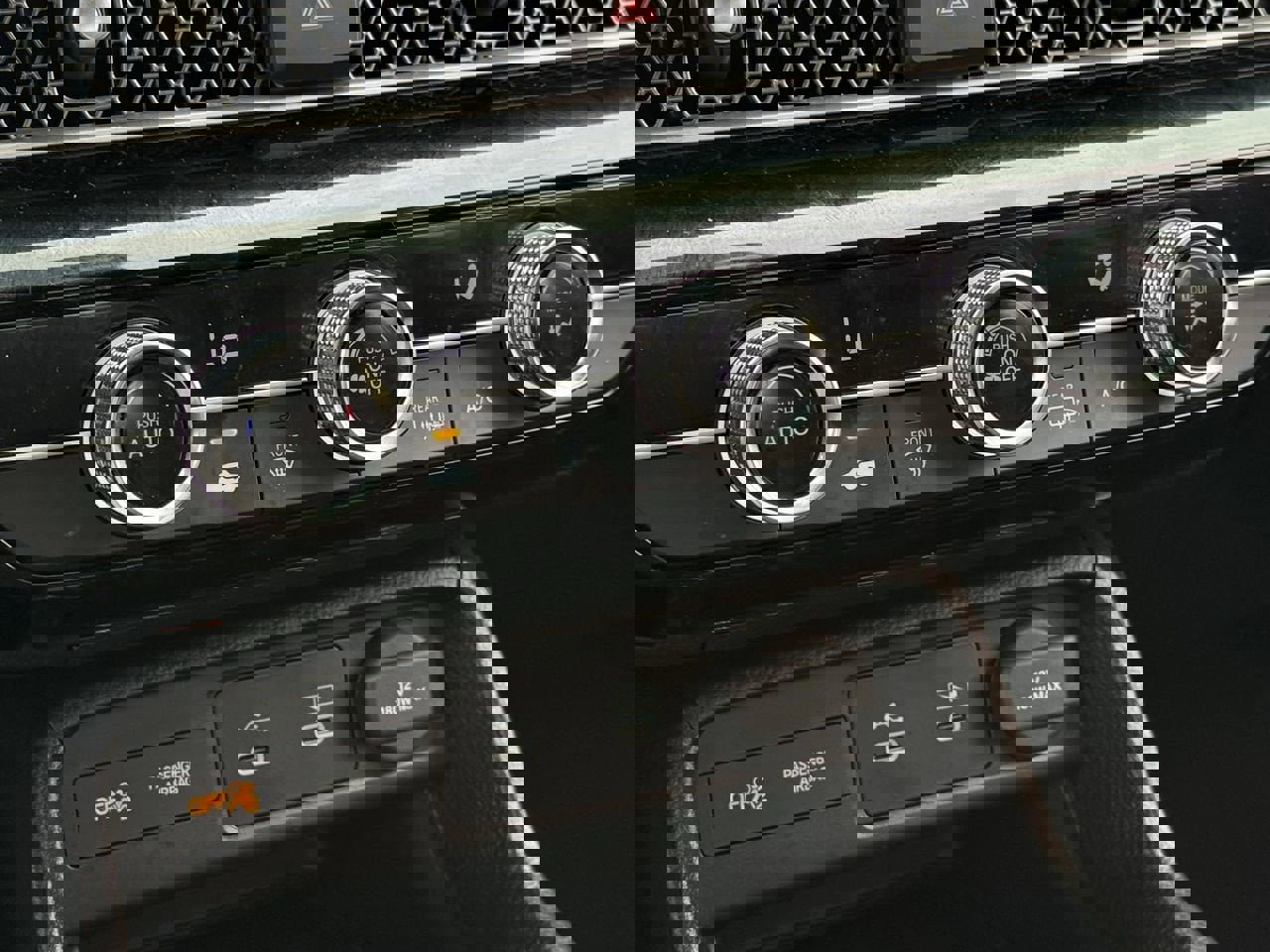 Used 2025 Honda Civic Sport image 19