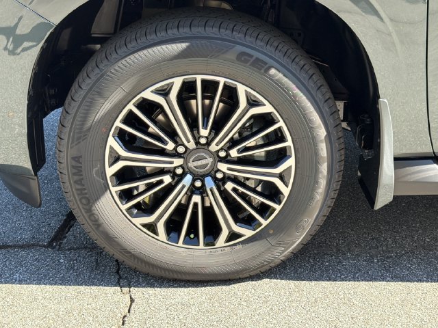 New 2026 Nissan Armada Platinum AWD/4WD image 13