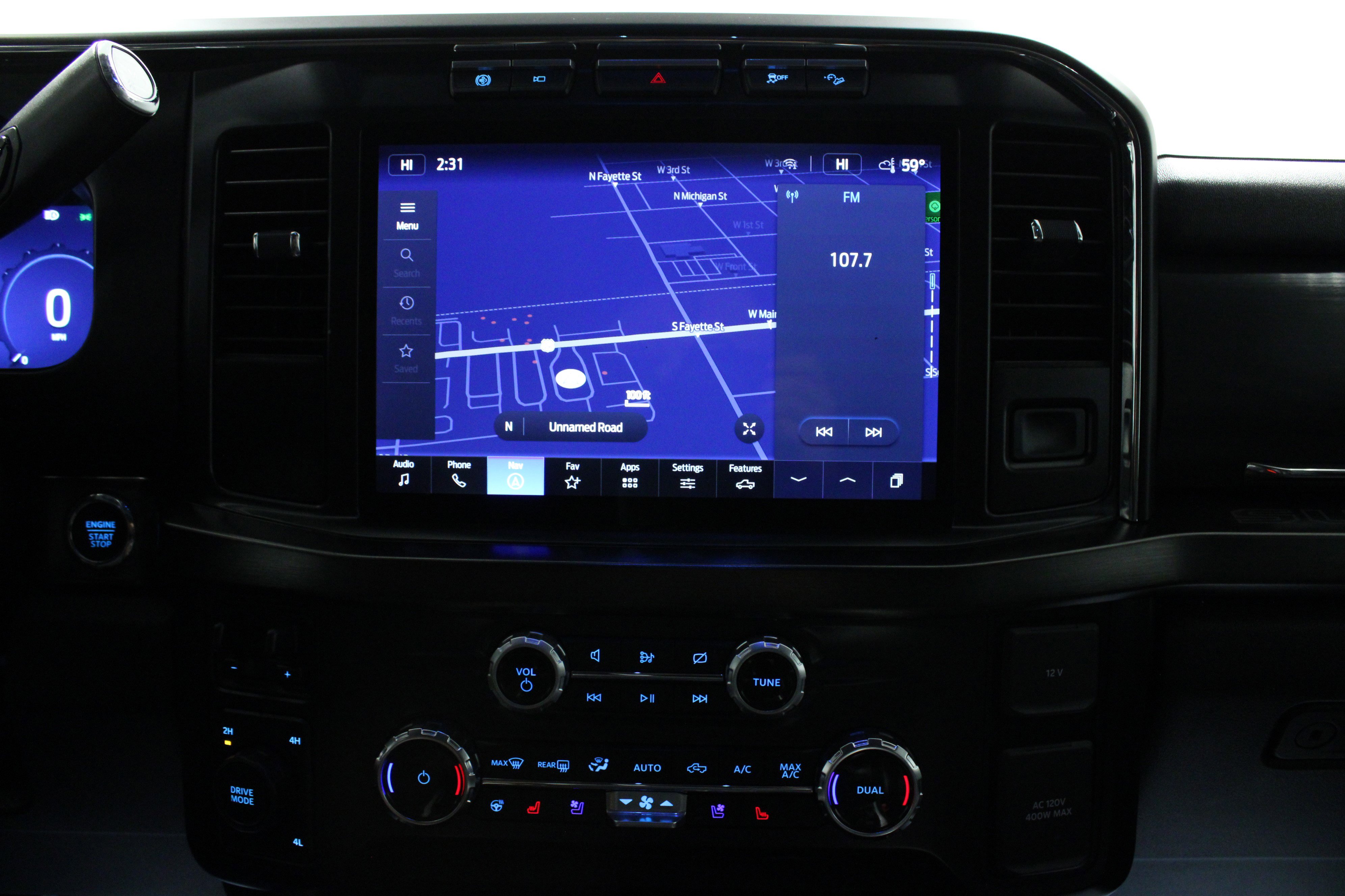 Used 2024 Ford F350 Lariat w/ Chrome Package image 22