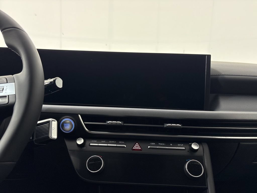 New 2026 Hyundai Sonata SEL FWD image 25