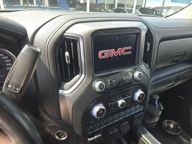 Used 2022 GMC Sierra 3500 Denali AWD/4WD image 17