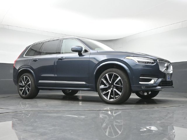 Used 2025 Volvo XC90 B5 Plus w/ Protection Package Premier AWD/4WD image 10