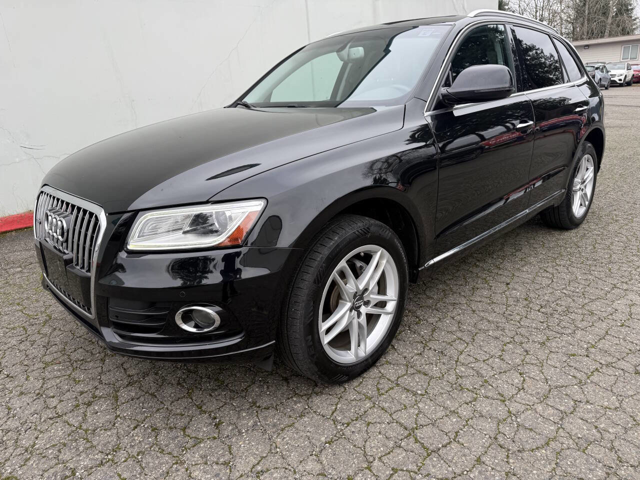 Used 2016 Audi Q5 2.0T Premium Plus w/ Technology Package image 1