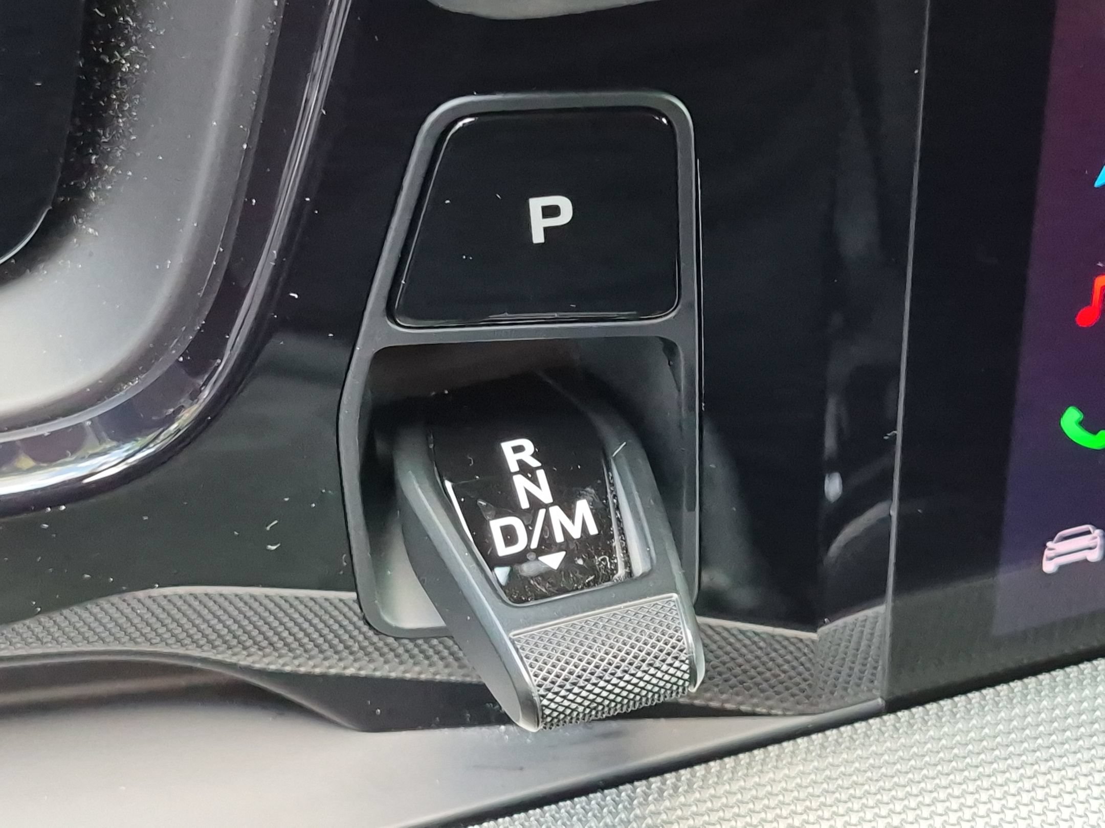 Certified 2025 Porsche Cayenne AWD/4WD image 16