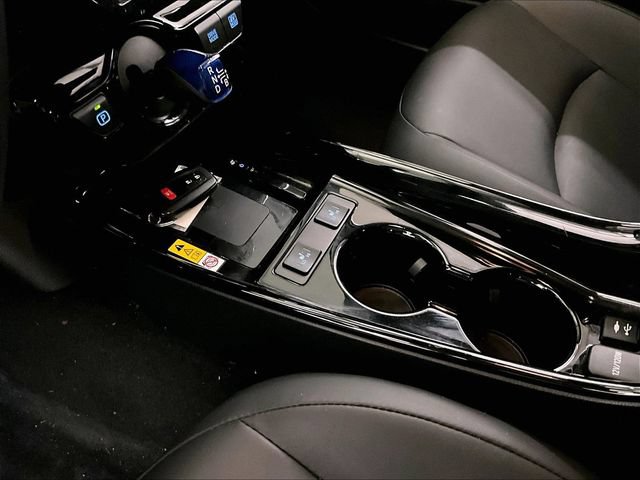 Used 2019 Toyota Prius Limited FWD image 16