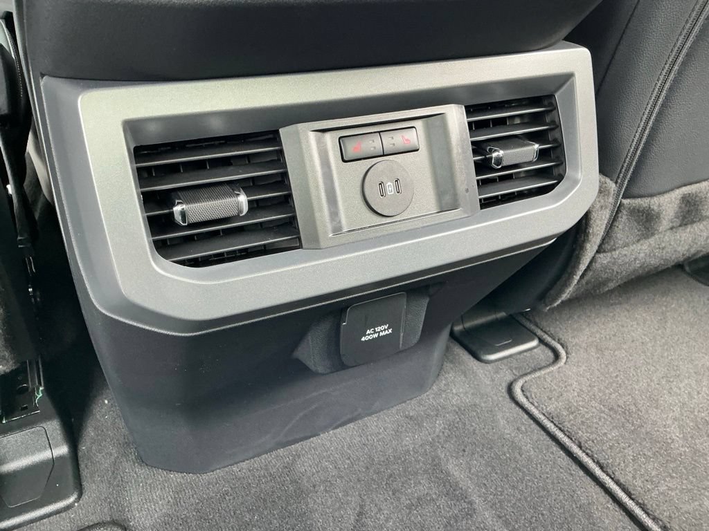 New 2026 Ford F250 Lariat RWD image 33