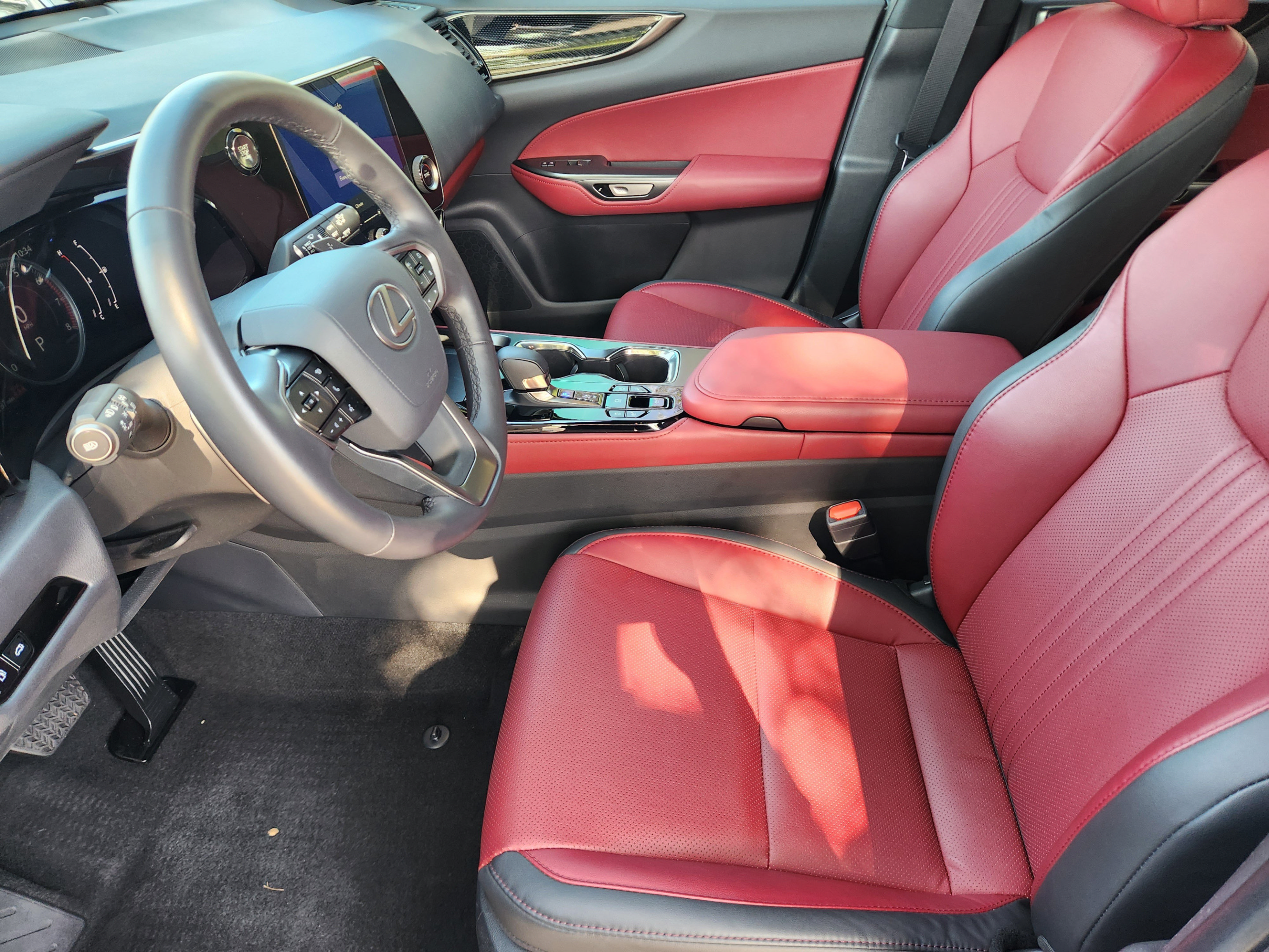 Certified 2026 Lexus NX 350 AWD w/ Accessory Package (Z1) image 5