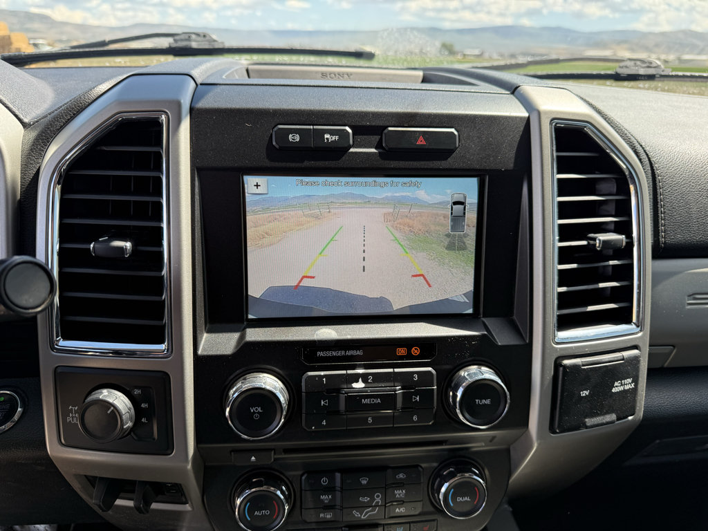 Used 2018 Ford F350 Lariat w/ Lariat Ultimate Package AWD/4WD image 23