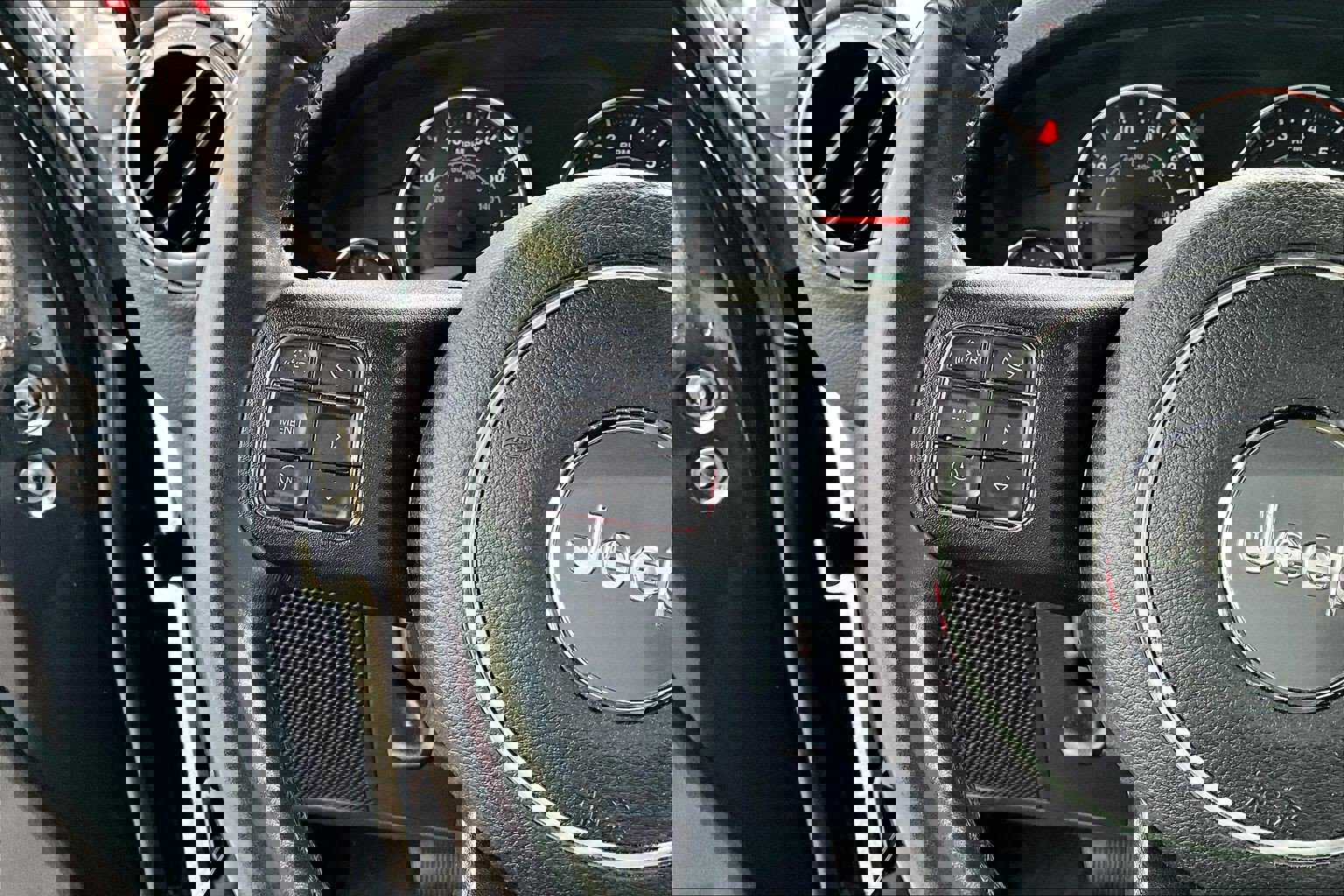 Used 2018 Jeep Wrangler Unlimited Sport w/ Connectivity Group image 18