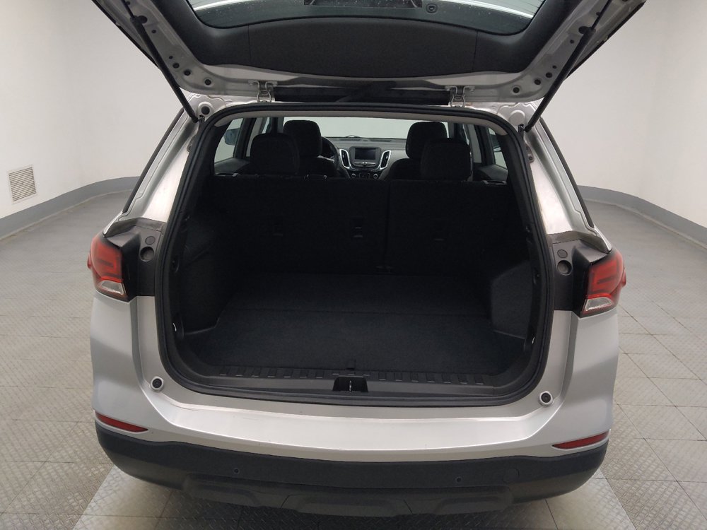 Used 2022 Chevrolet Equinox LS AWD/4WD image 29