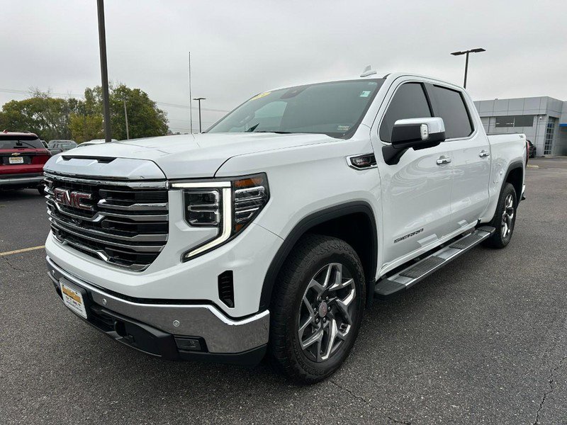 Used 2024 GMC Sierra 1500 SLT w/ SLT Premium Plus Package image 8