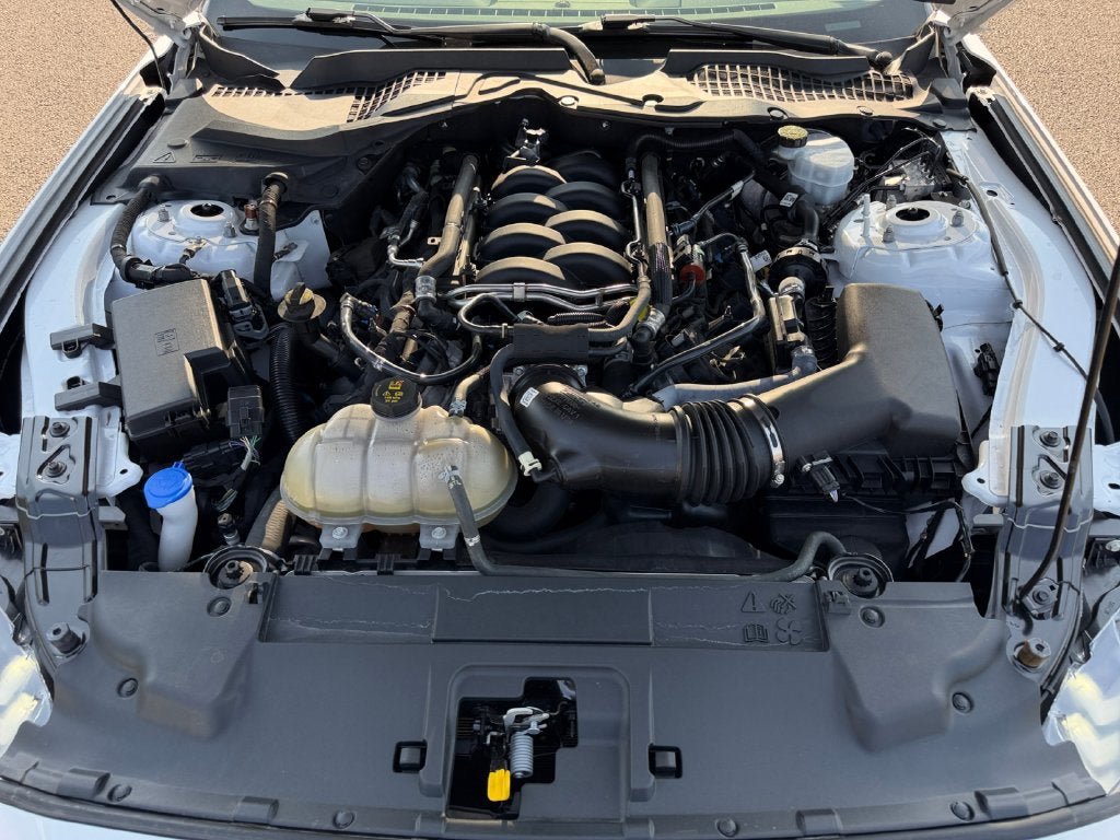Used 2021 Ford Mustang GT Premium RWD image 30