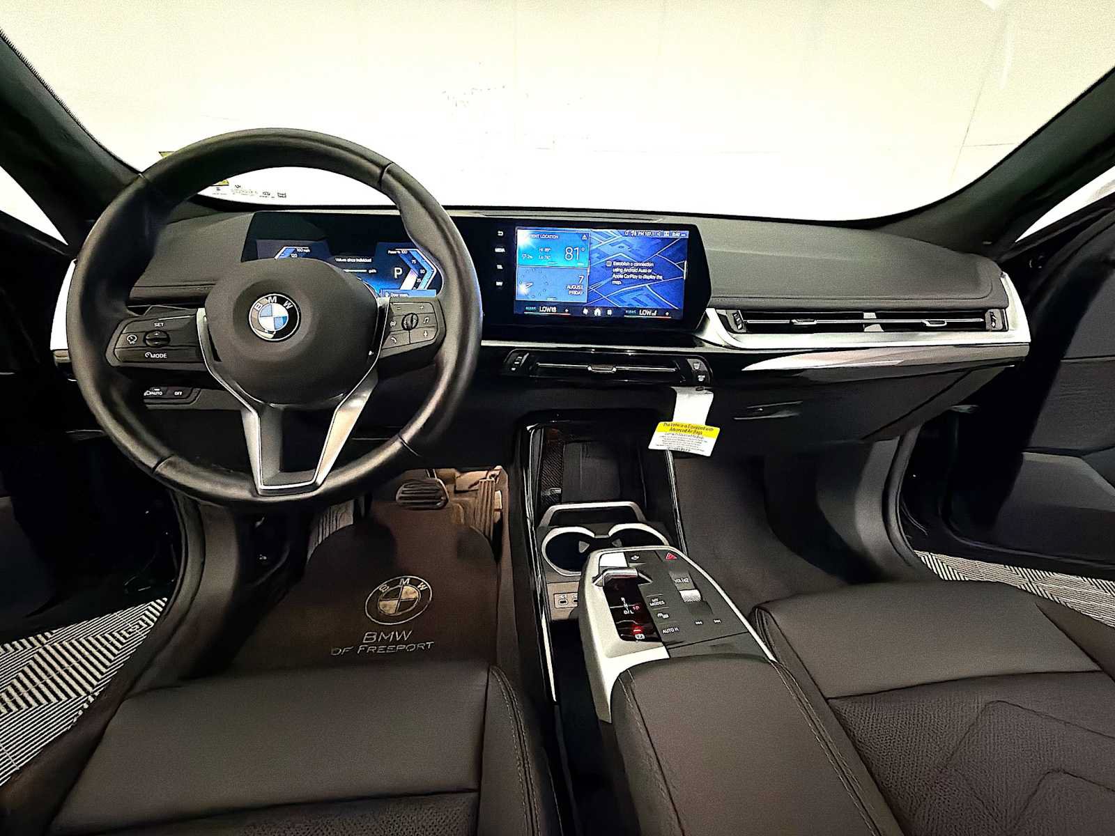 Used 2024 BMW X1 xDrive28i w/ Convenience Package AWD/4WD image 12