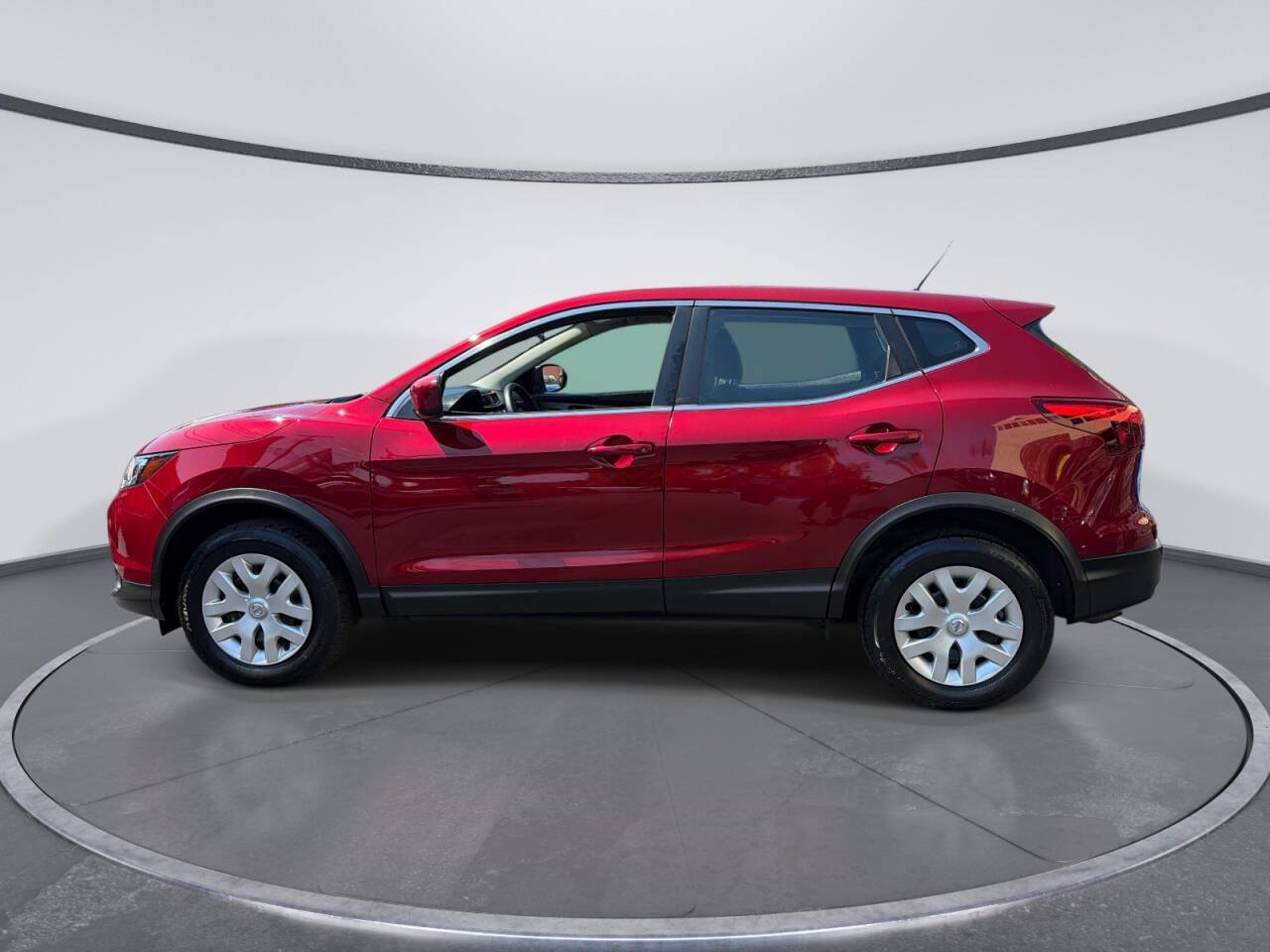Used 2019 Nissan Rogue Sport S AWD/4WD image 2