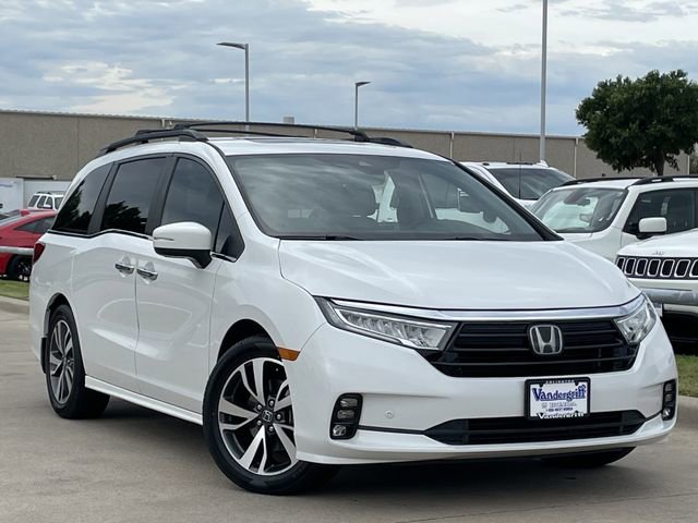 Used 2023 Honda Odyssey Touring image 2
