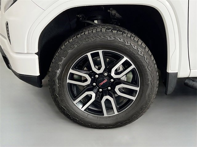 Used 2025 GMC Sierra 1500 AT4 w/ AT4 Premium Package image 29