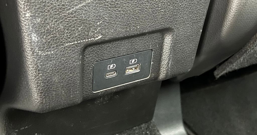 Used 2024 Mitsubishi Eclipse Cross SE image 12