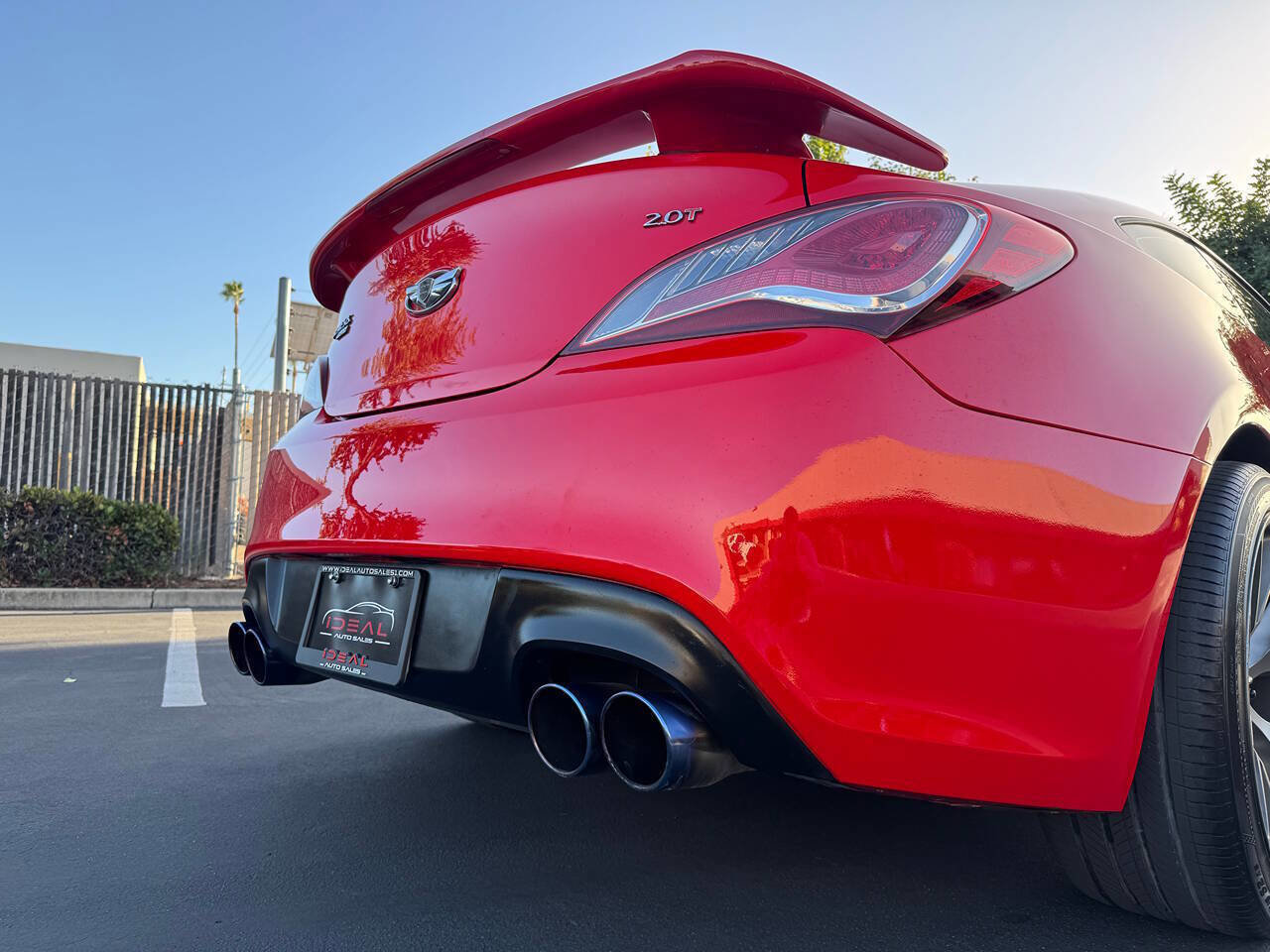 Used 2013 Hyundai Genesis 2.0T image 16