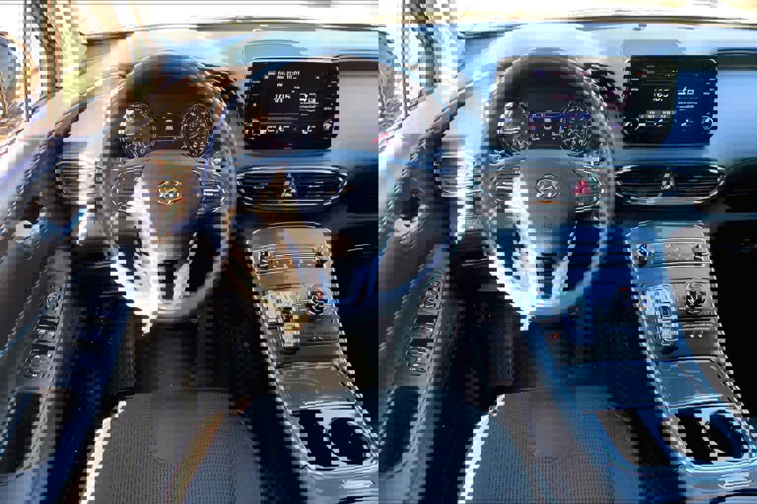 Used 2021 Hyundai Santa Fe SEL w/ Cargo Package image 5