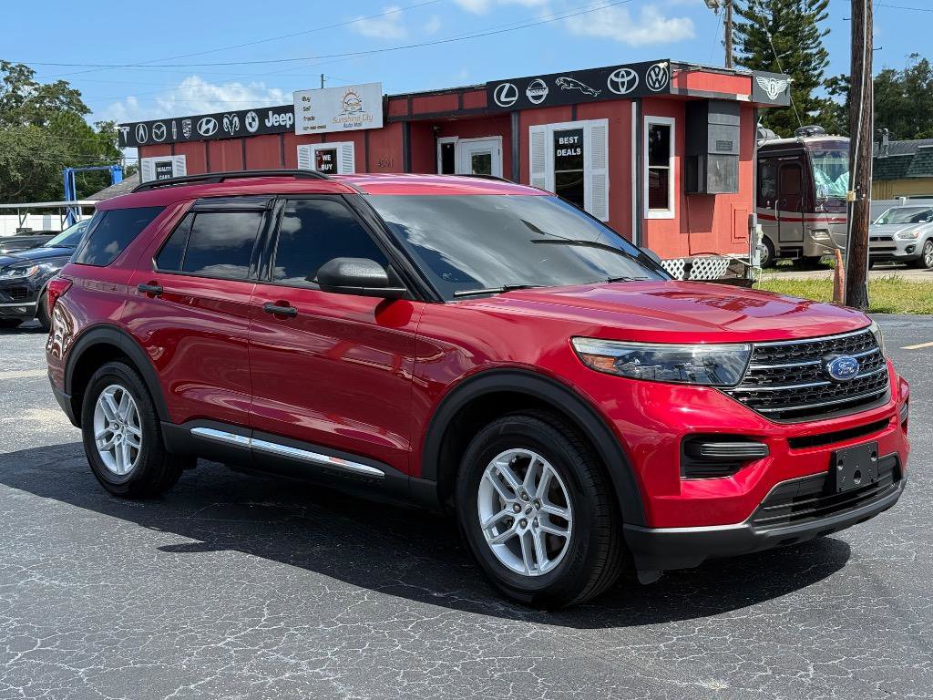 Used 2020 Ford Explorer XLT image 7