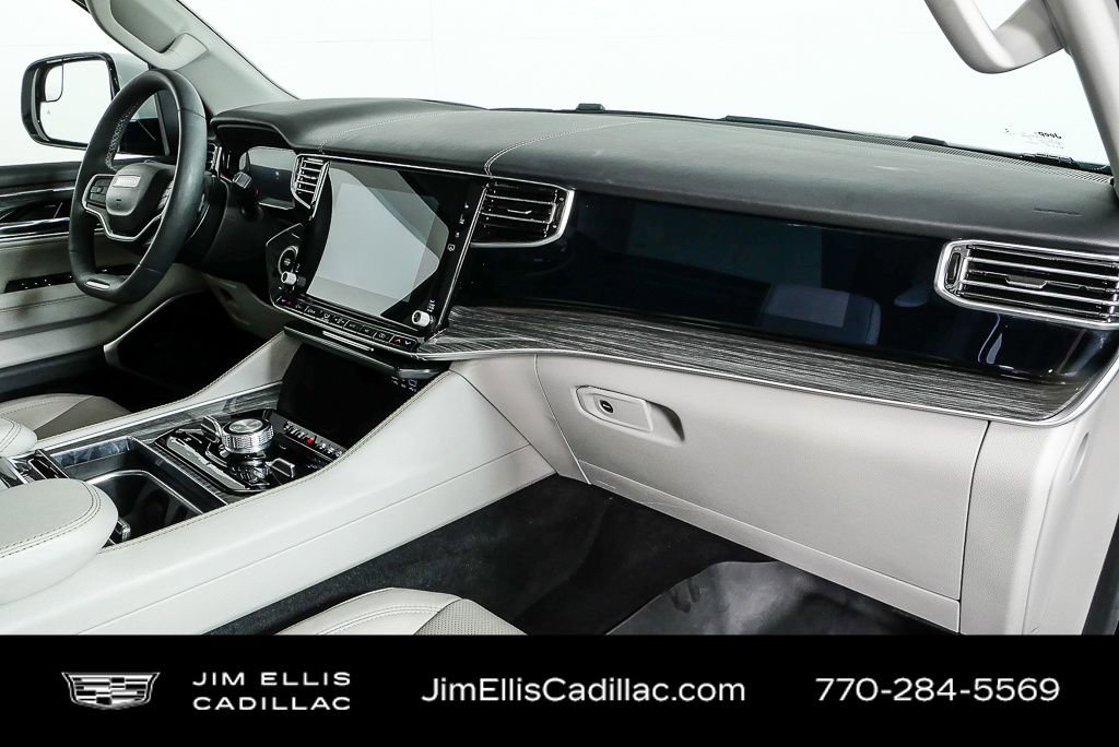 Used 2022 Jeep Wagoneer Series III w/ Premium Group I image 26