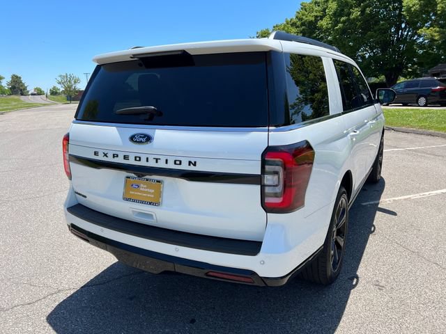 Certified 2023 Ford Expedition Limited AWD/4WD image 11