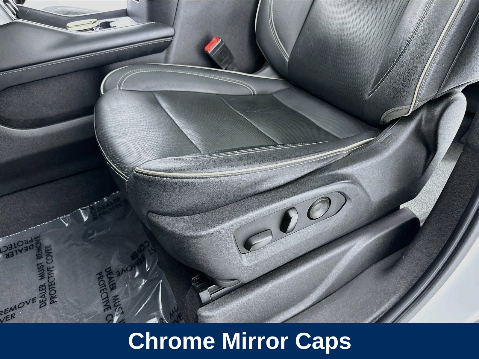 Used 2021 Chevrolet Suburban Premier w/ Premium Package AWD/4WD image 30