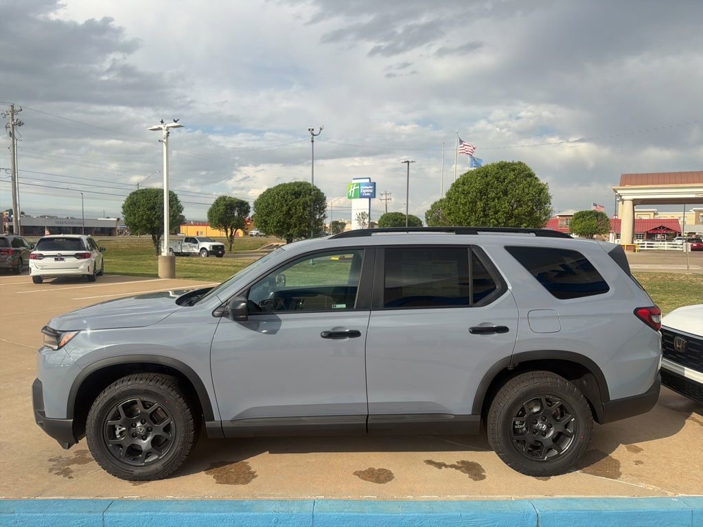 New 2026 Honda Pilot TrailSport image 5