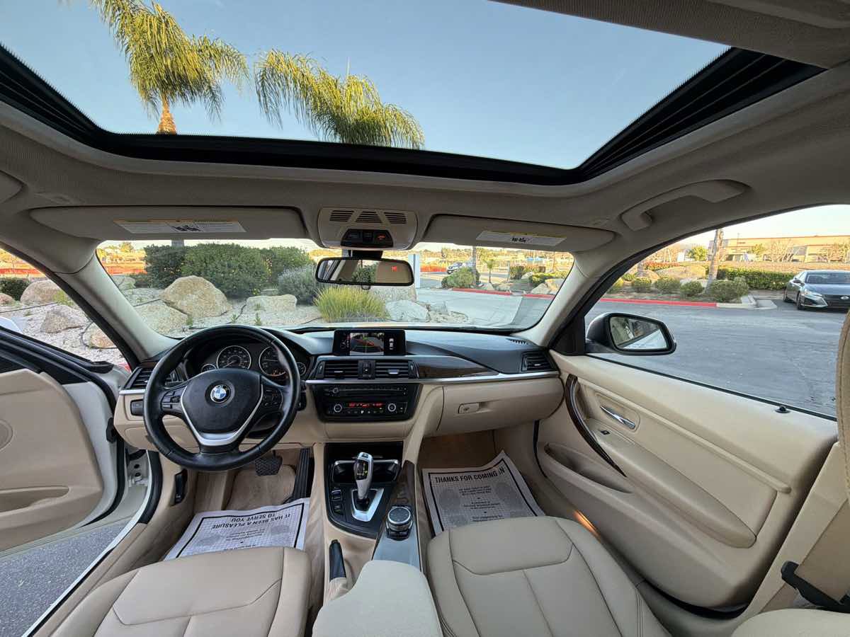 Used 2015 BMW 328i Sedan RWD image 3