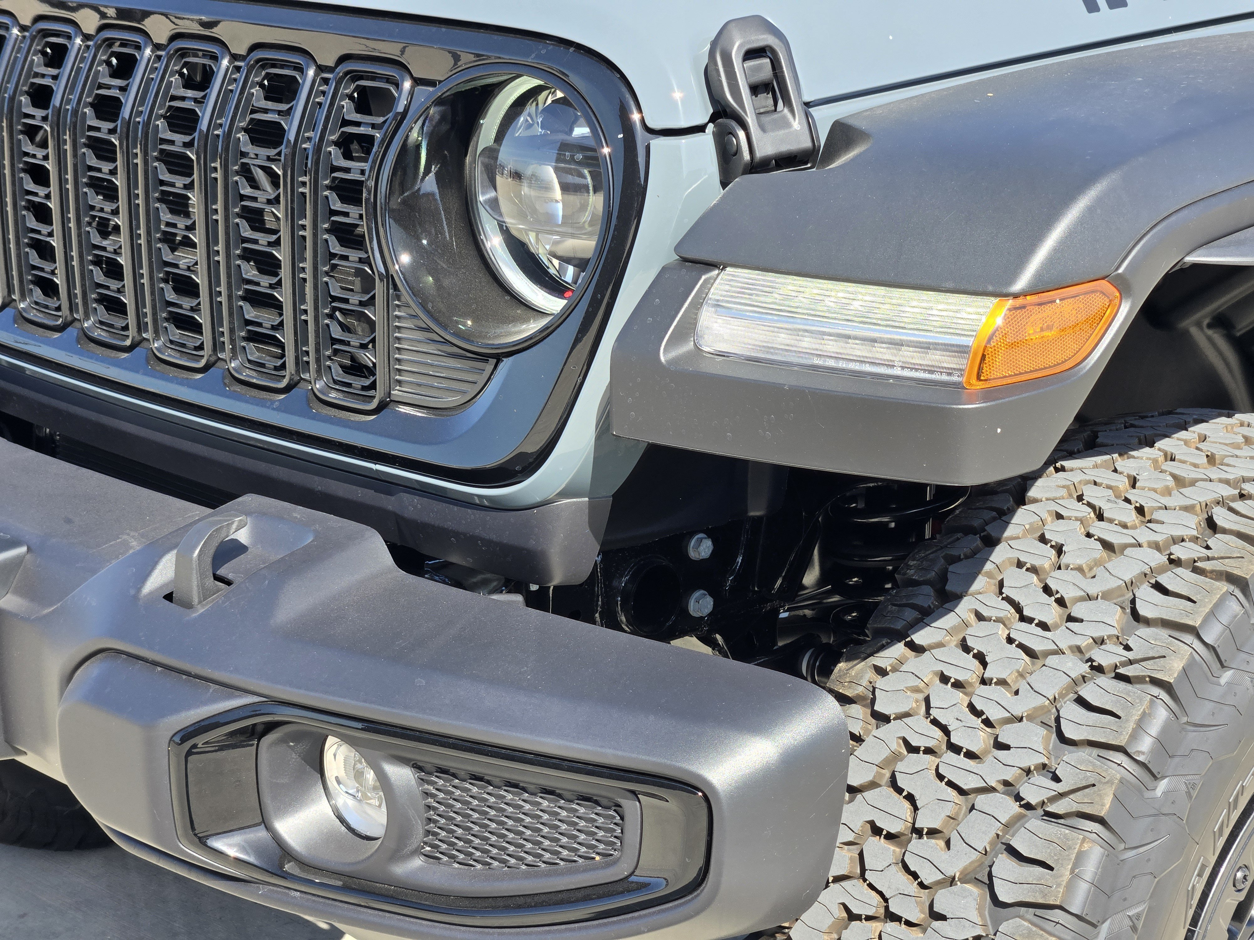New 2026 Jeep Wrangler Unlimited Sport AWD/4WD image 7