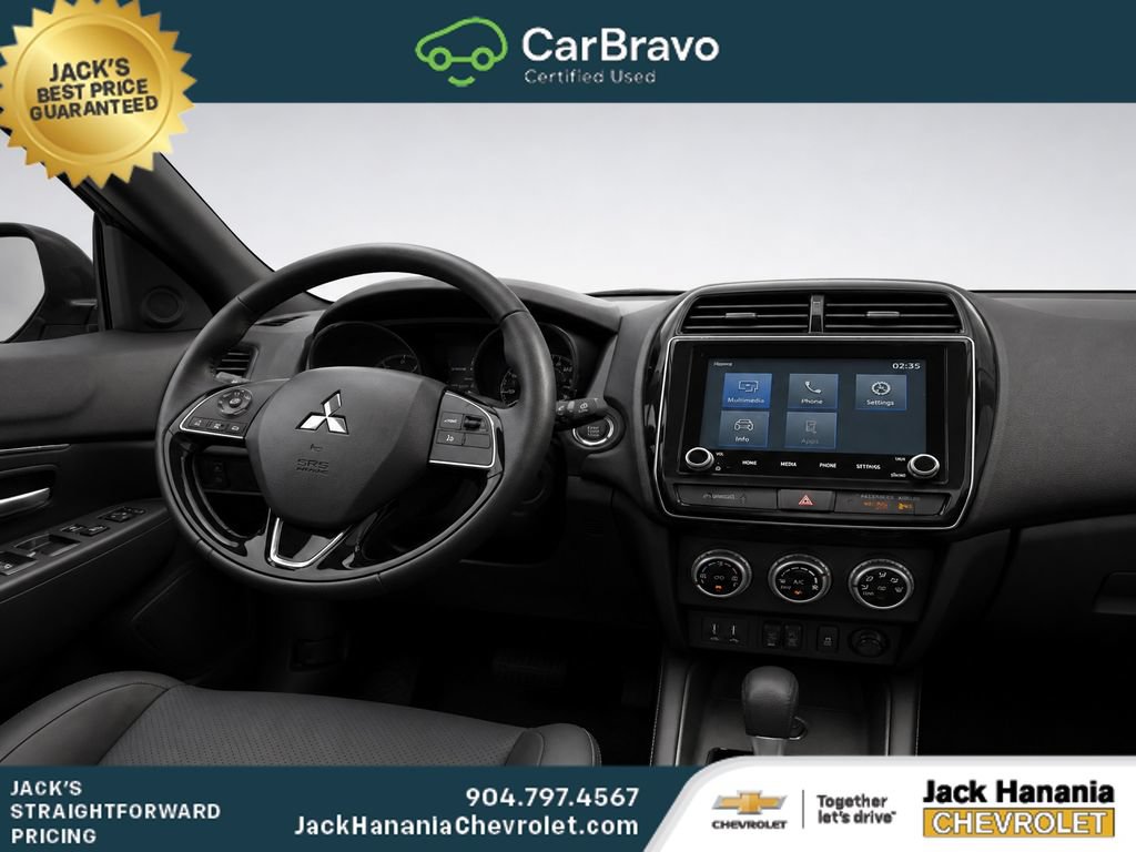 Used 2025 Mitsubishi Outlander Sport SEL AWD/4WD image 13