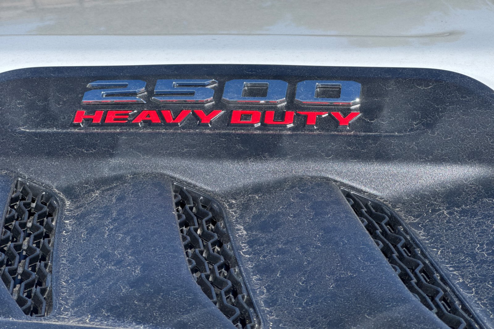 New 2026 RAM 2500 Laramie AWD/4WD image 25