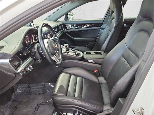 Used 2018 Porsche Panamera image 12