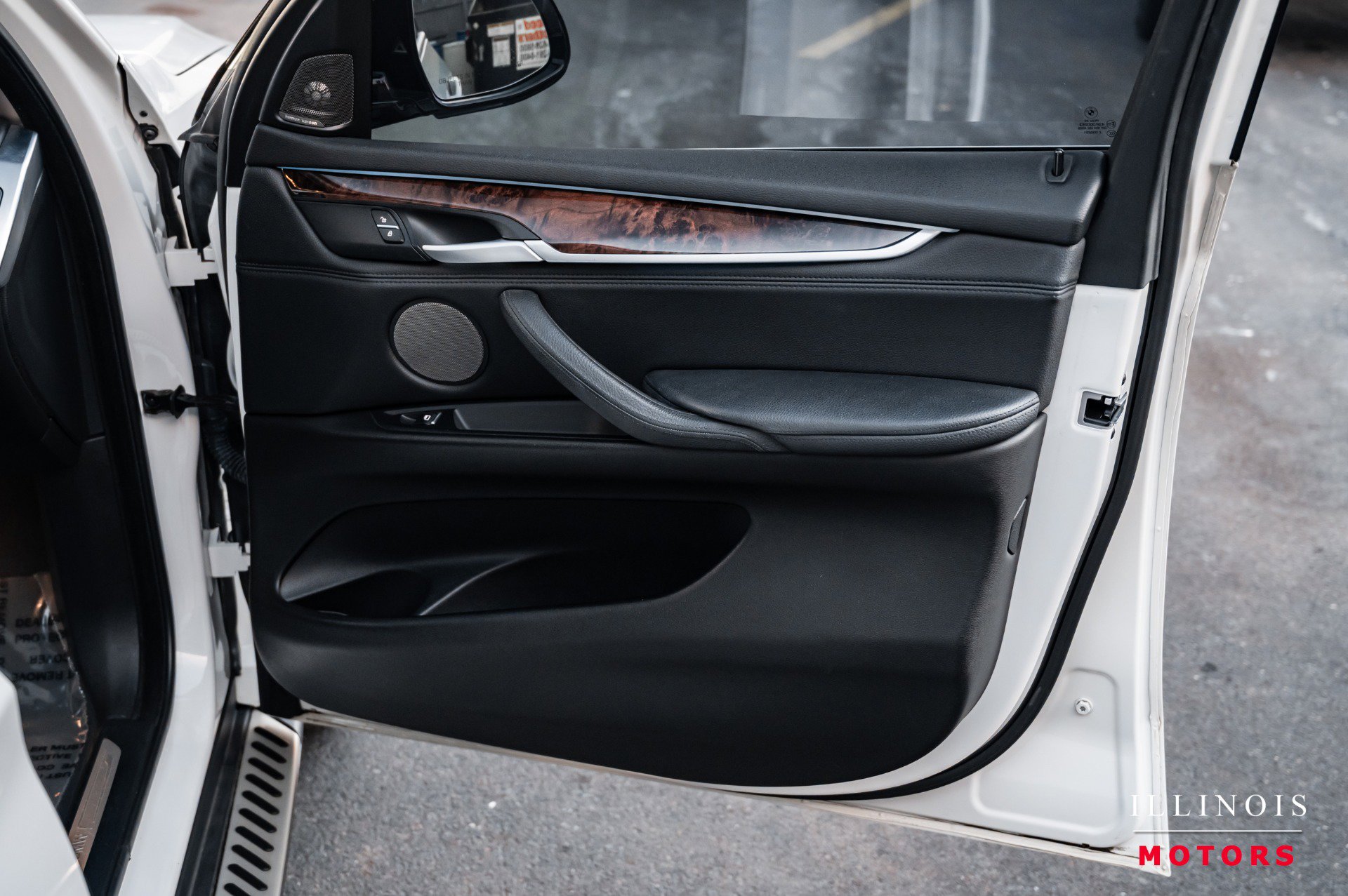 Used 2015 BMW X5 xDrive35d image 39