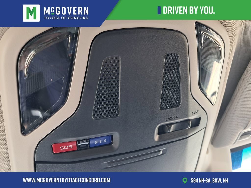Used 2022 Subaru Outback Premium AWD/4WD image 29