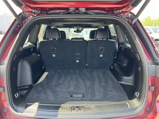 Used 2023 Jeep Grand Cherokee Altitude image 24