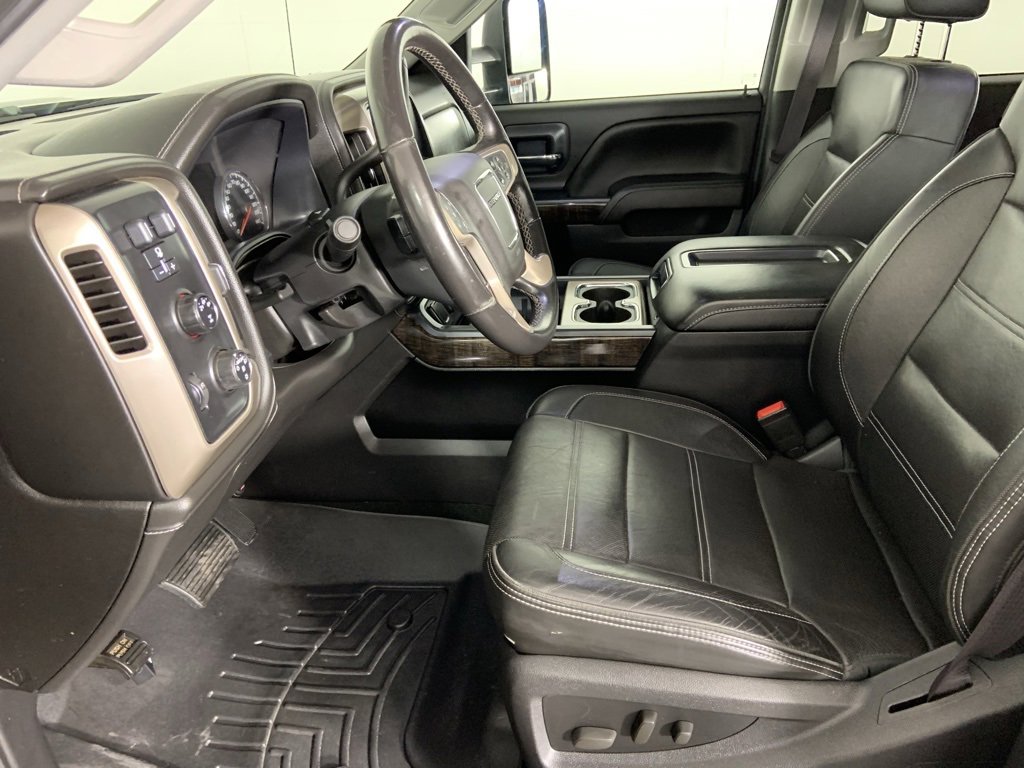 Used 2015 GMC Sierra 3500 Denali image 14