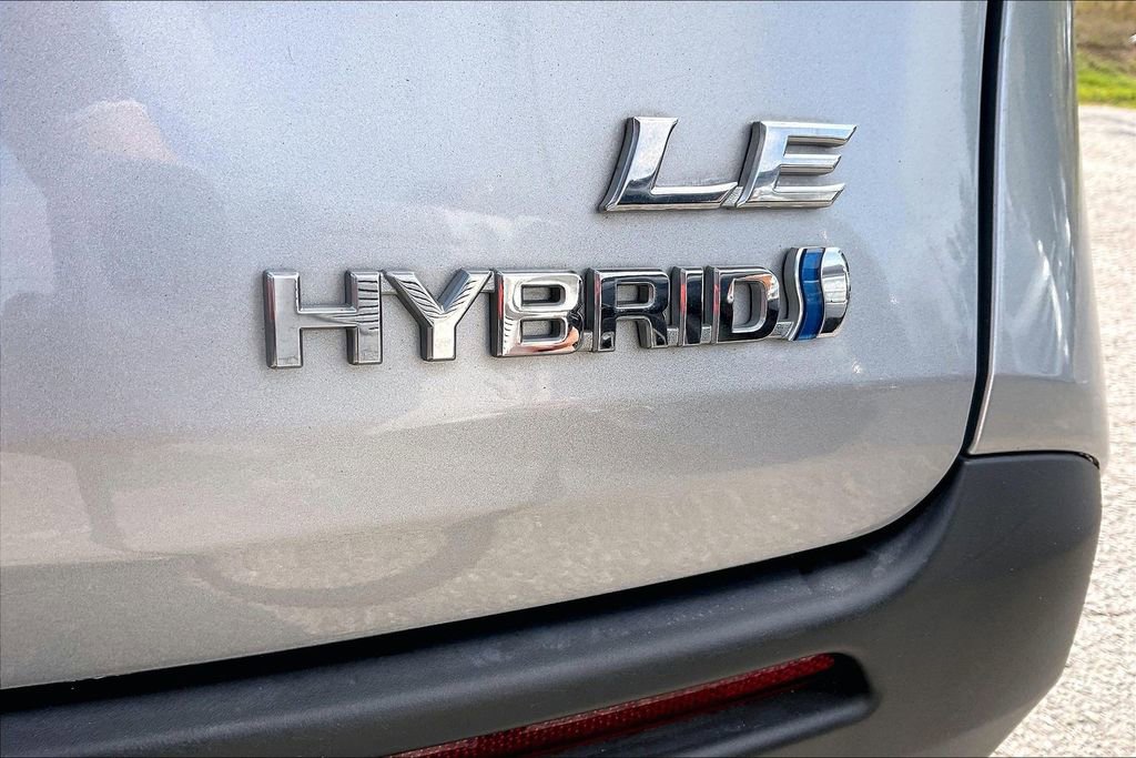 Used 2021 Toyota Sienna LE w/ LE Plus Package AWD/4WD image 20