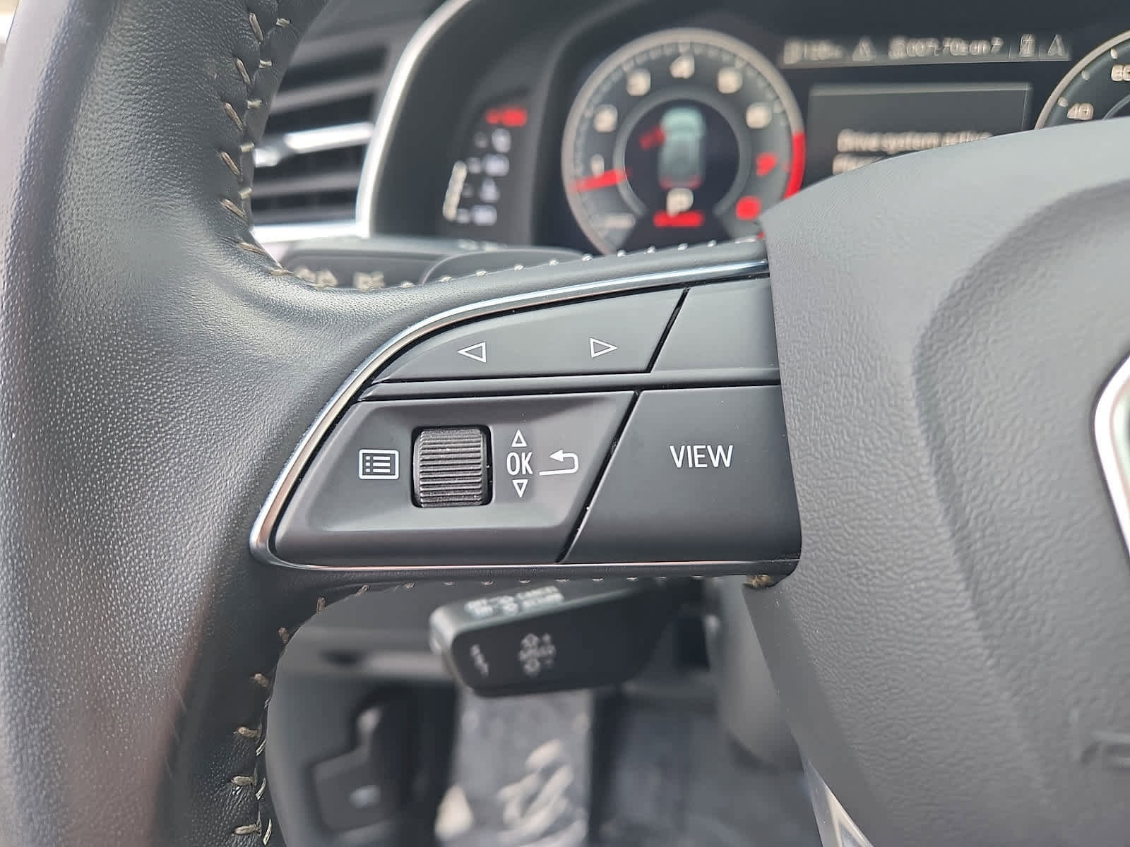 Used 2019 Audi Q8 Prestige image 24